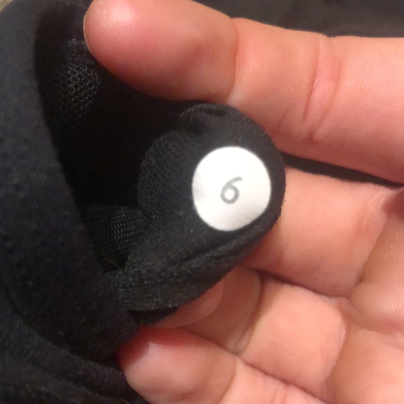 LULULEMON TANK TOP - Picture 3 of 6